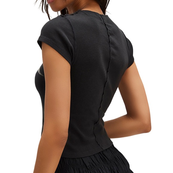 🕊️🖤 Free People “Birds in Flight” Tee - Picture 2 of 6